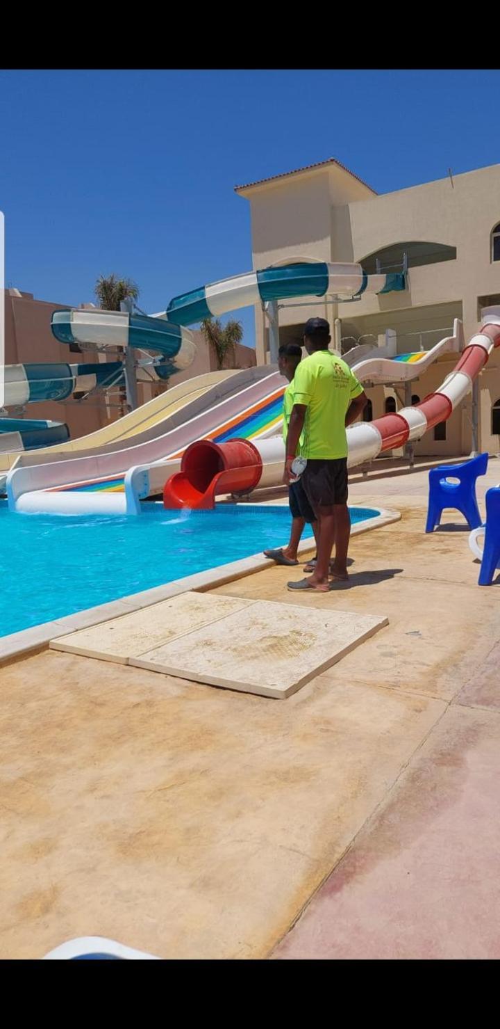 Laserina Palm Beach For Families Only Ground Floor With Big Garden Please Note That There Is Entrance Extra Fees 250 Le Per Adult Hotel Ain Sukhna Luaran gambar